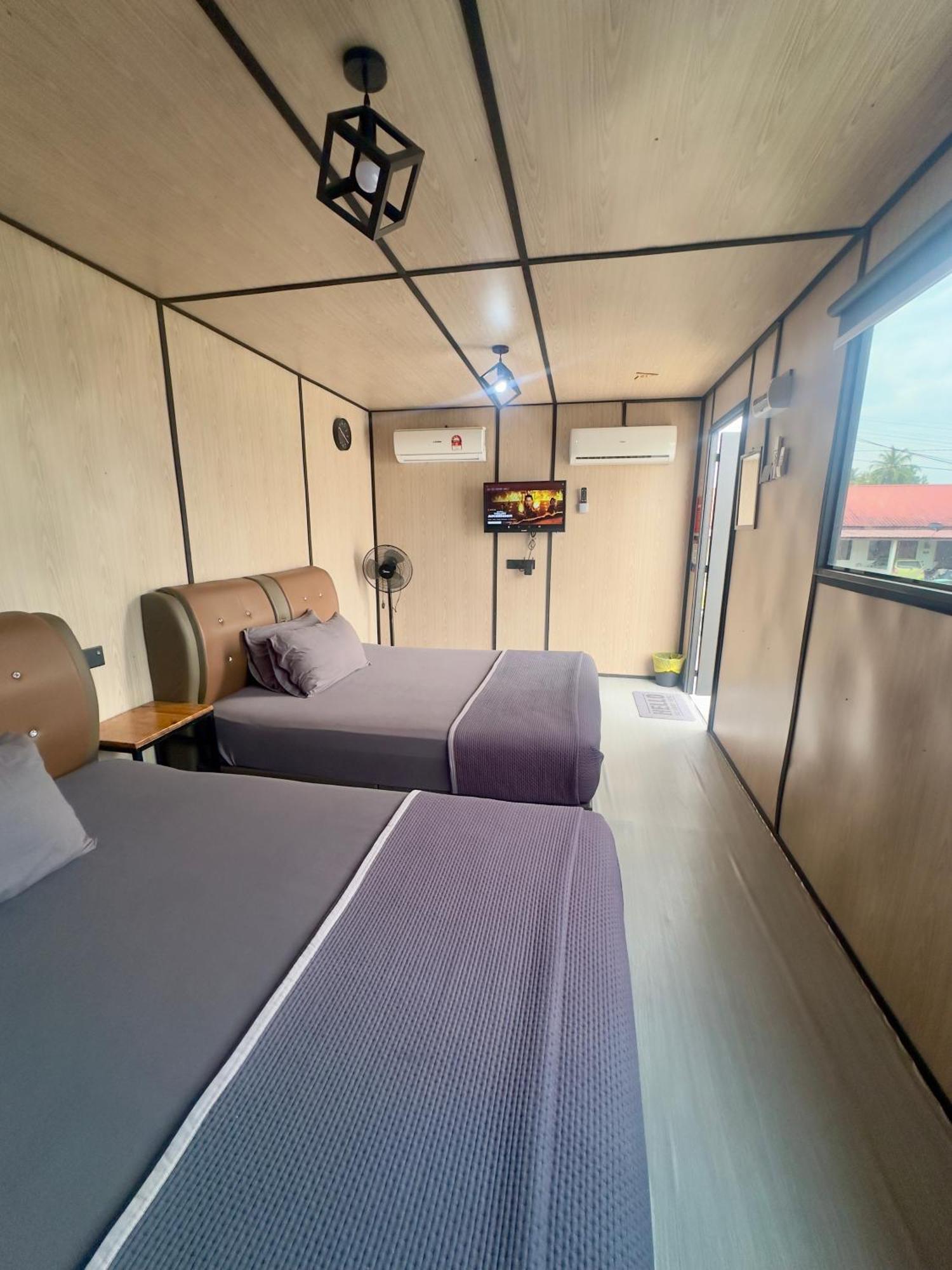 Padang Besar Gray Cabin Exterior foto